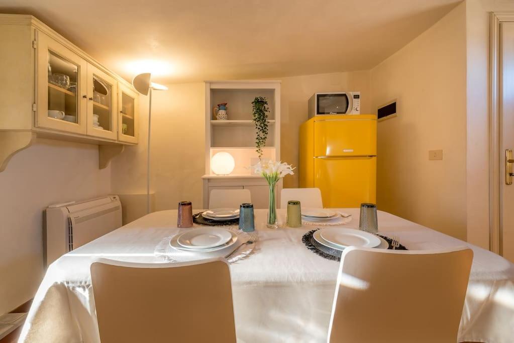 Luxury In Adimari's Tower With Terrace Appartamento