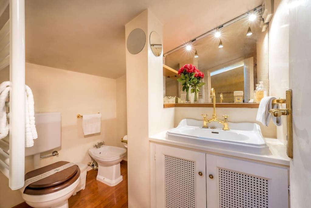 Luxury In Adimari's Tower With Terrace * Firenze