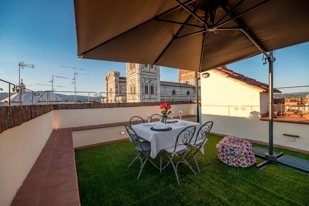 Luxury In Adimari's Tower With Terrace Appartamento *